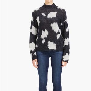 Theory Floral Black and White Sweater Size Small